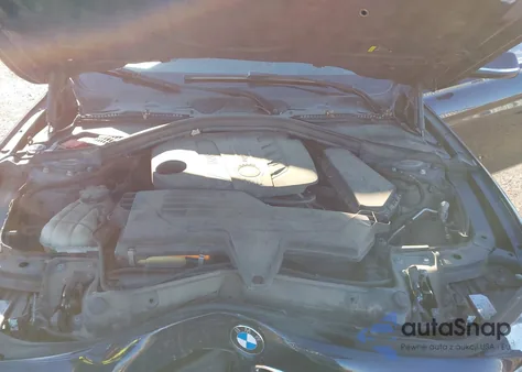 2017 BMW 328D xDrive z USA, uszkodzony, nr VIN WBA8F1C30HK826101